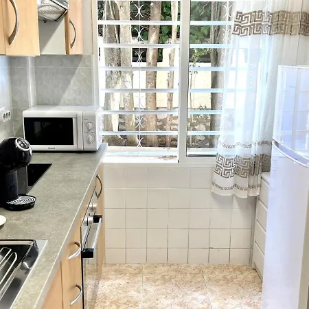 Apartbeach Vangohg Climatizado Y Vistas Piscina
